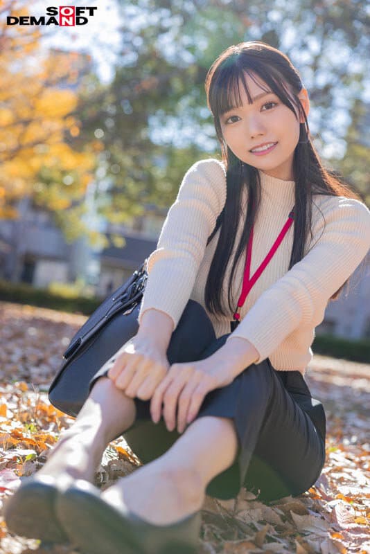 1sdjs00309 | 宣伝部 松永あかり 2度目のAV出演 はじめて尽くしの5日間に密着！ こっそり露出 主観フェラ ローションプレイ 玩具オナニー 3P 画像 2