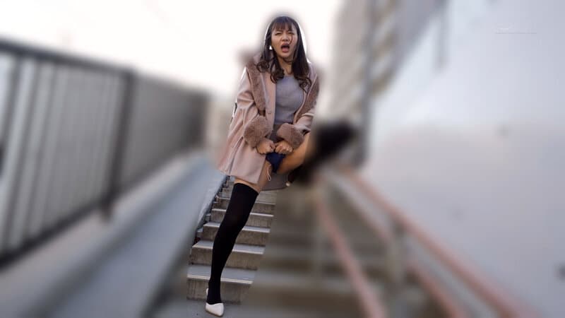 cemd00531 | 恥辱、陵●、とびっこ装着・繁華街デート！18 夏木りん 画像 2