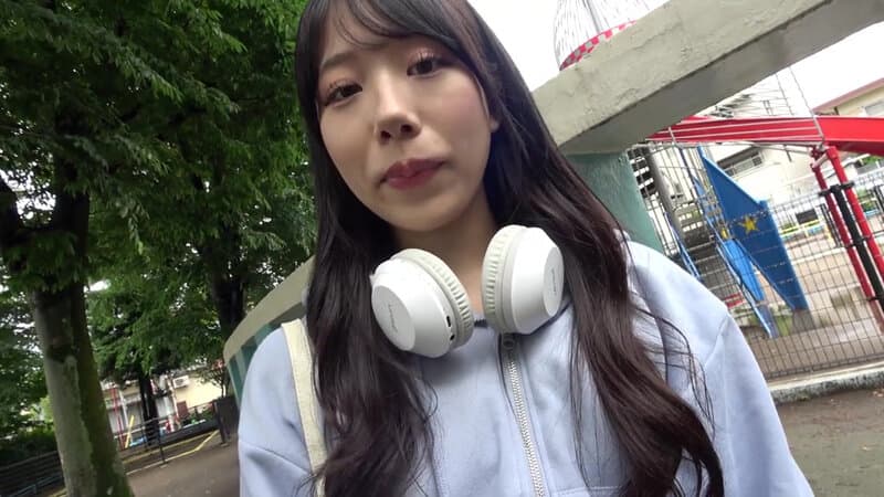 crnx00152 | 【4K】ヤリマンえりかの本気食い！！ 我慢できずに素人逆ナンSEX 尾崎えりか 画像 1