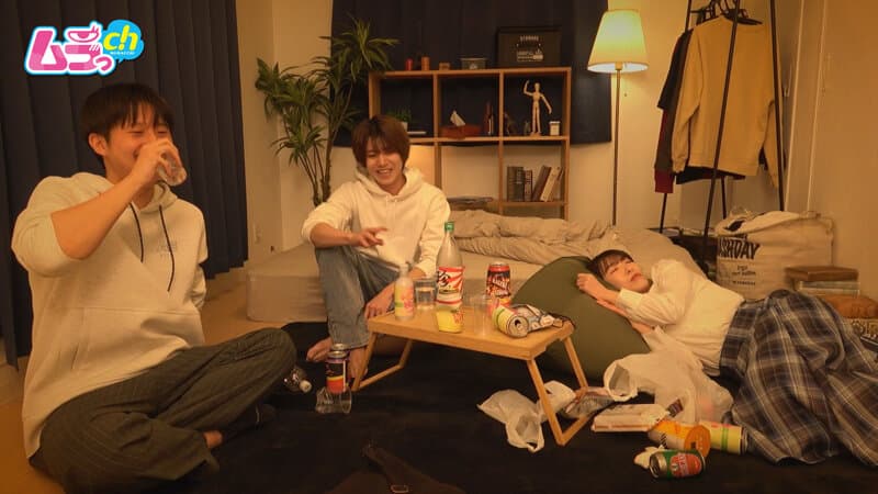 h_1534grmr00182 | ニンゲン観察 サークル飲みで取り残された男女はもれなくハメちゃう！ヤリチンイケメンに迫られイカされまくる押しに弱い地味っこ女子大生 画像 1