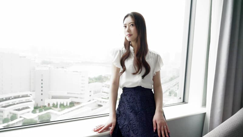 myba00092 | 人妻の花びらめくり 涼菜波美 画像 1