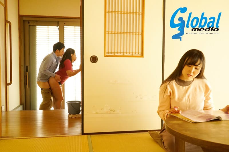 newm00118 | 嫁の母と禁断性交 其の六拾伍 妻よりもお義母さんの方がいいよ… 御子柴美花 画像 2