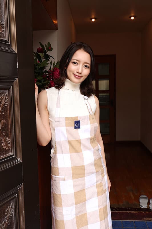 vrkm01151 | 【VR】僕の童貞を嗅ぎつけた義姉さんが大人の色気を身にまとい近距離囁き初体験 美咲かんな 画像 5