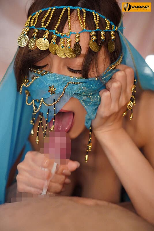 waaa00372 | 超厳しいツンツン女上司がセクキャバで働いていたのでこっそりフェベチオさせまくった JULIA 画像 5